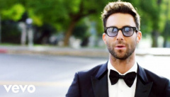 Maroon 5 — «Sugar»
