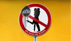 MOZGI – «No Hugs No Kisses»