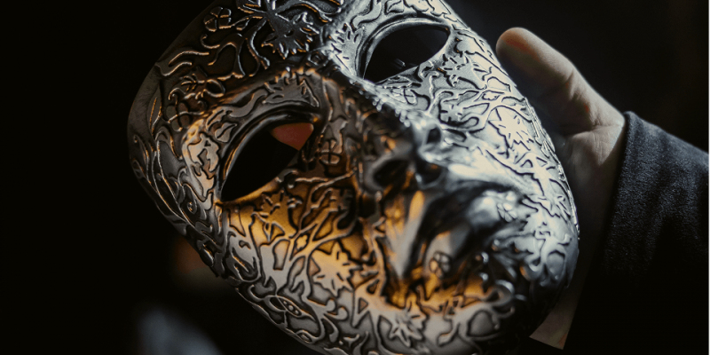 Предатели: кого выгнали в 3 выпуске?